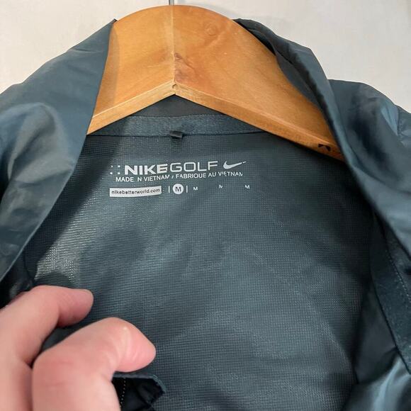Nike Golf Men’s Steel Blue Lightweight 1/4 Zip windbreaker Pullover Size Medium - Picture 5 of 7